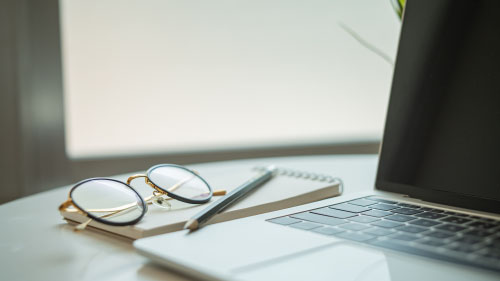 年末年始休業のお知らせのイメージ写真